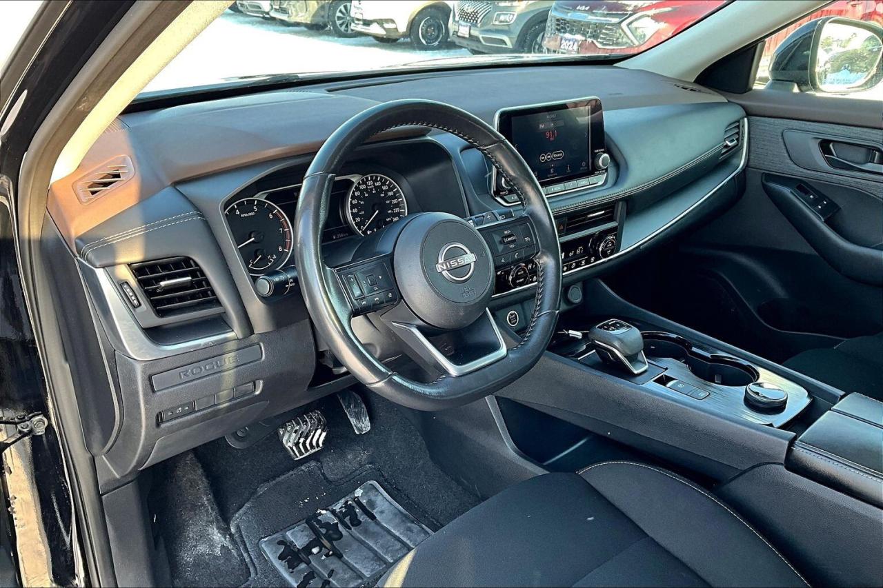 2023 Nissan Rogue S AWD   HEATED SEATS/STEER   BLINDSPOT   CARPLAY Photo