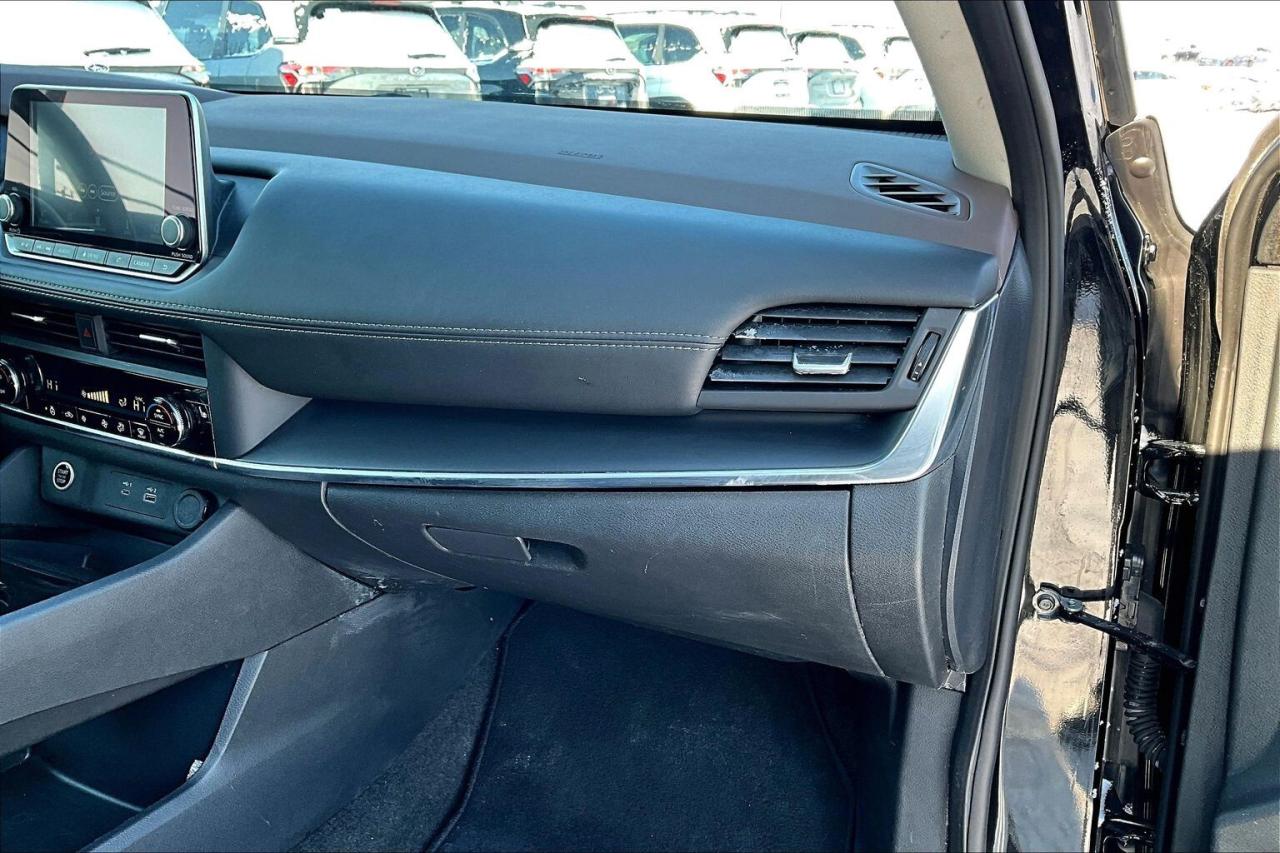 2023 Nissan Rogue S AWD   HEATED SEATS/STEER   BLINDSPOT   CARPLAY Photo