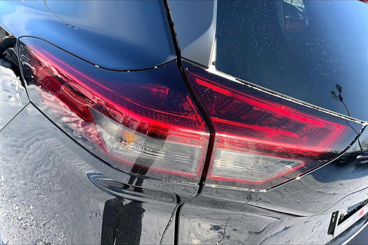 2023 Nissan Rogue S AWD   HEATED SEATS/STEER   BLINDSPOT   CARPLAY Photo