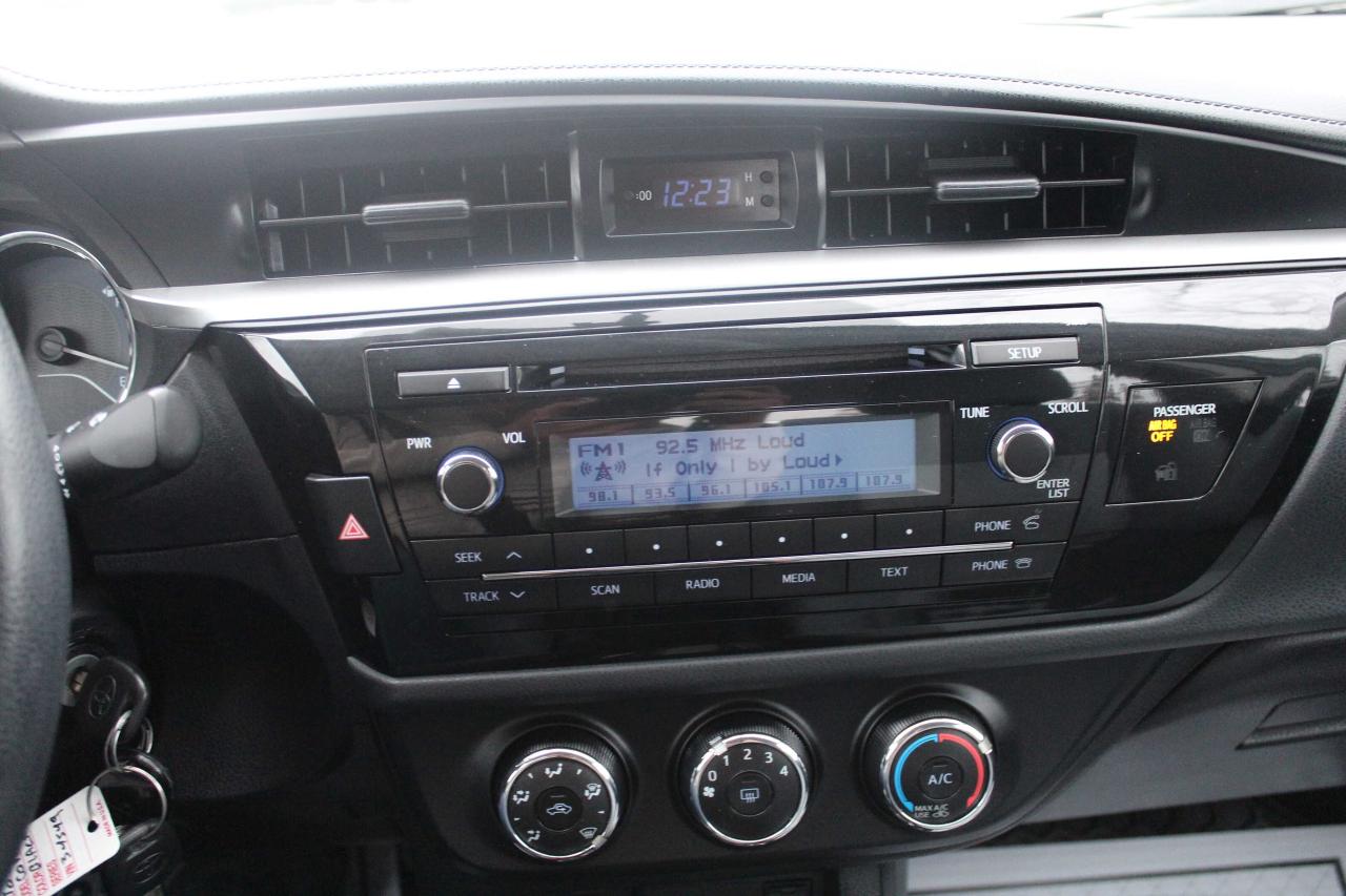 2015 Toyota Corolla 4dr Sdn Auto CE, Certified, Clean Title Photo