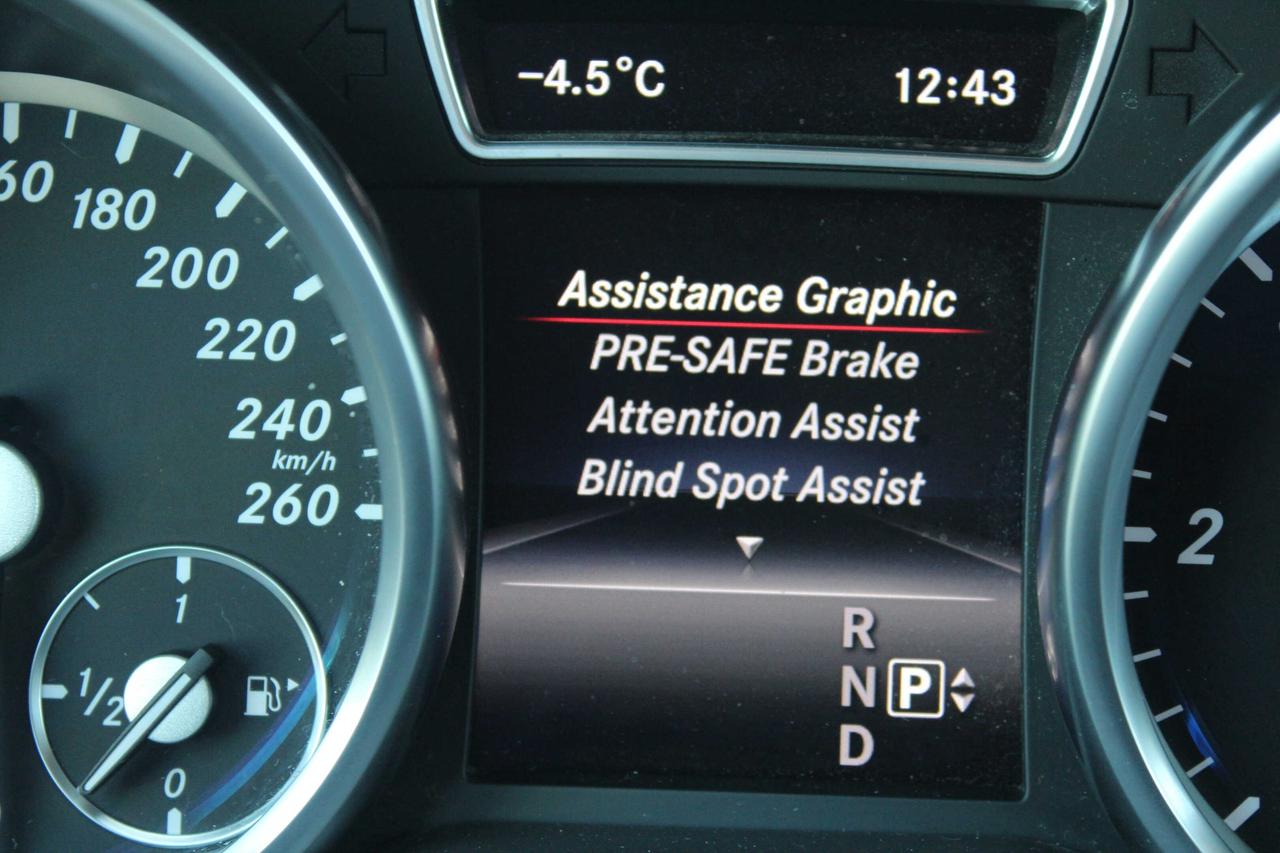 2015 Mercedes-Benz M-Class 4MATIC 4dr ML 350 BlueTEC, No Accidents Photo