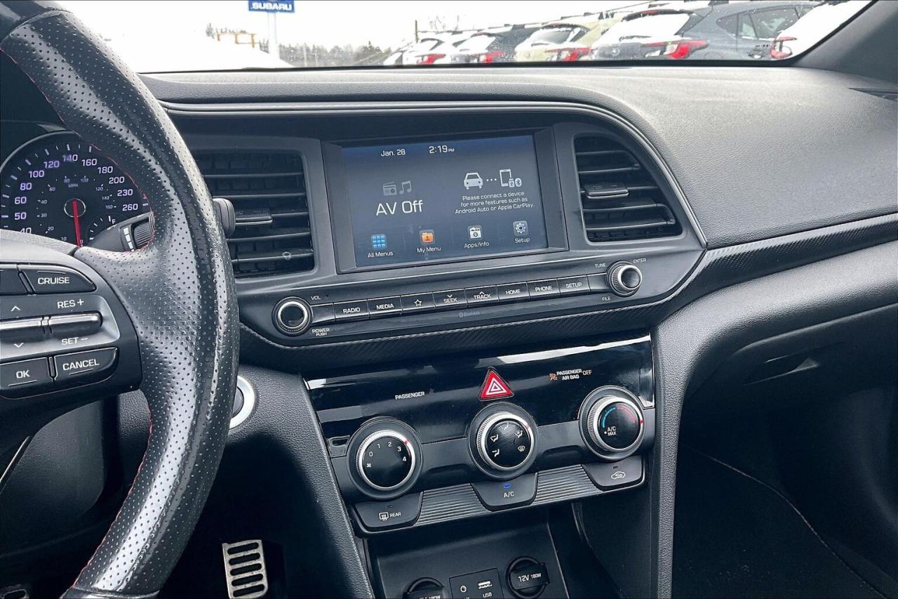 2019 Hyundai Elantra SPORT MANUAL   TURBO   HEATED SEAT/STEER   CARPLAY Photo4