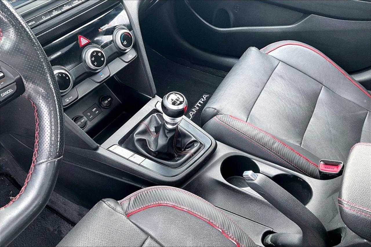 2019 Hyundai Elantra SPORT MANUAL   TURBO   HEATED SEAT/STEER   CARPLAY Photo