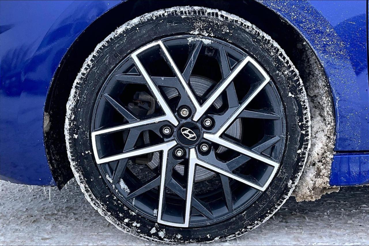 2019 Hyundai Elantra SPORT MANUAL   TURBO   HEATED SEAT/STEER   CARPLAY Photo