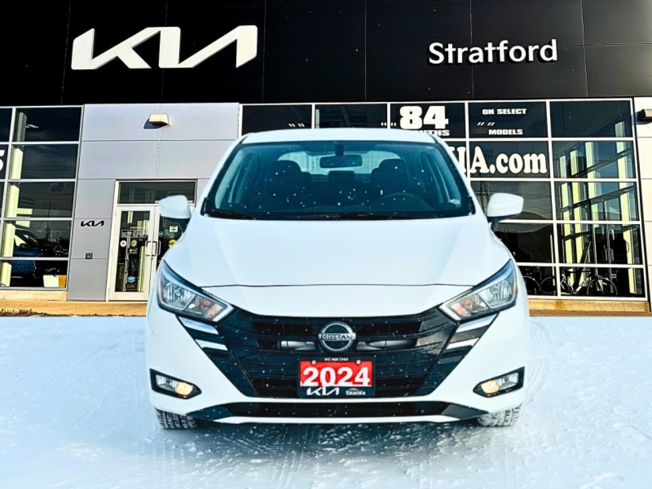 2024 Nissan Versa SV Photo