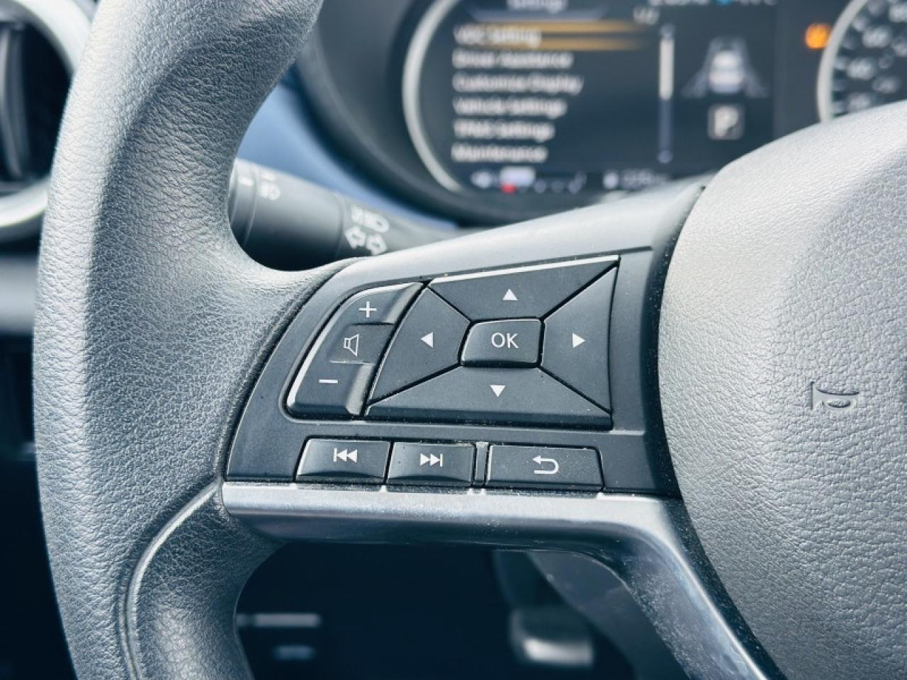 2024 Nissan Versa SV Photo