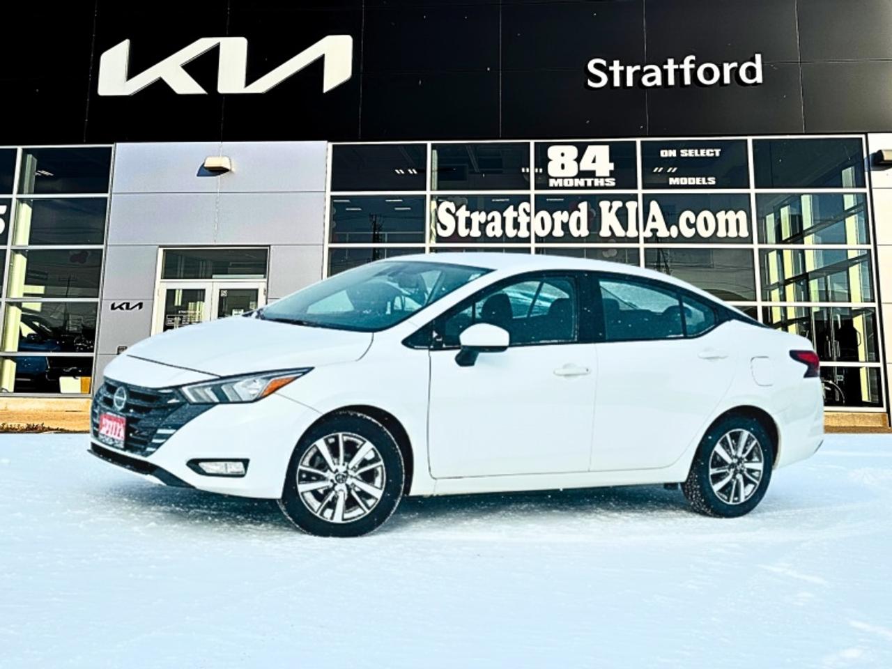 2024 Nissan Versa SV Photo0