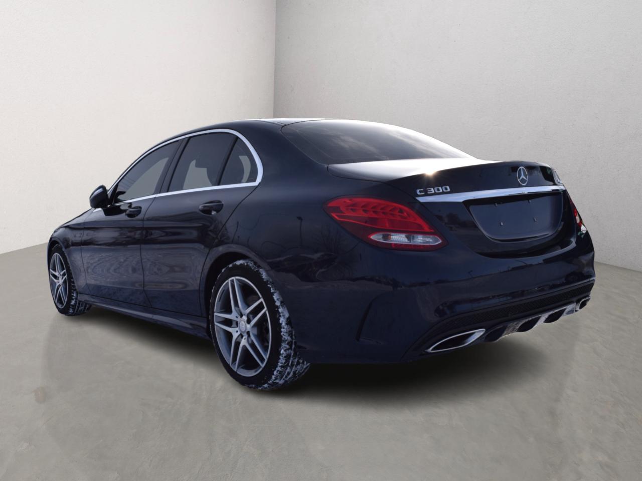 2015 Mercedes-Benz C-Class C300 4MATIC AMG Sport Pkg Navi Panoramic Sunroof Photo