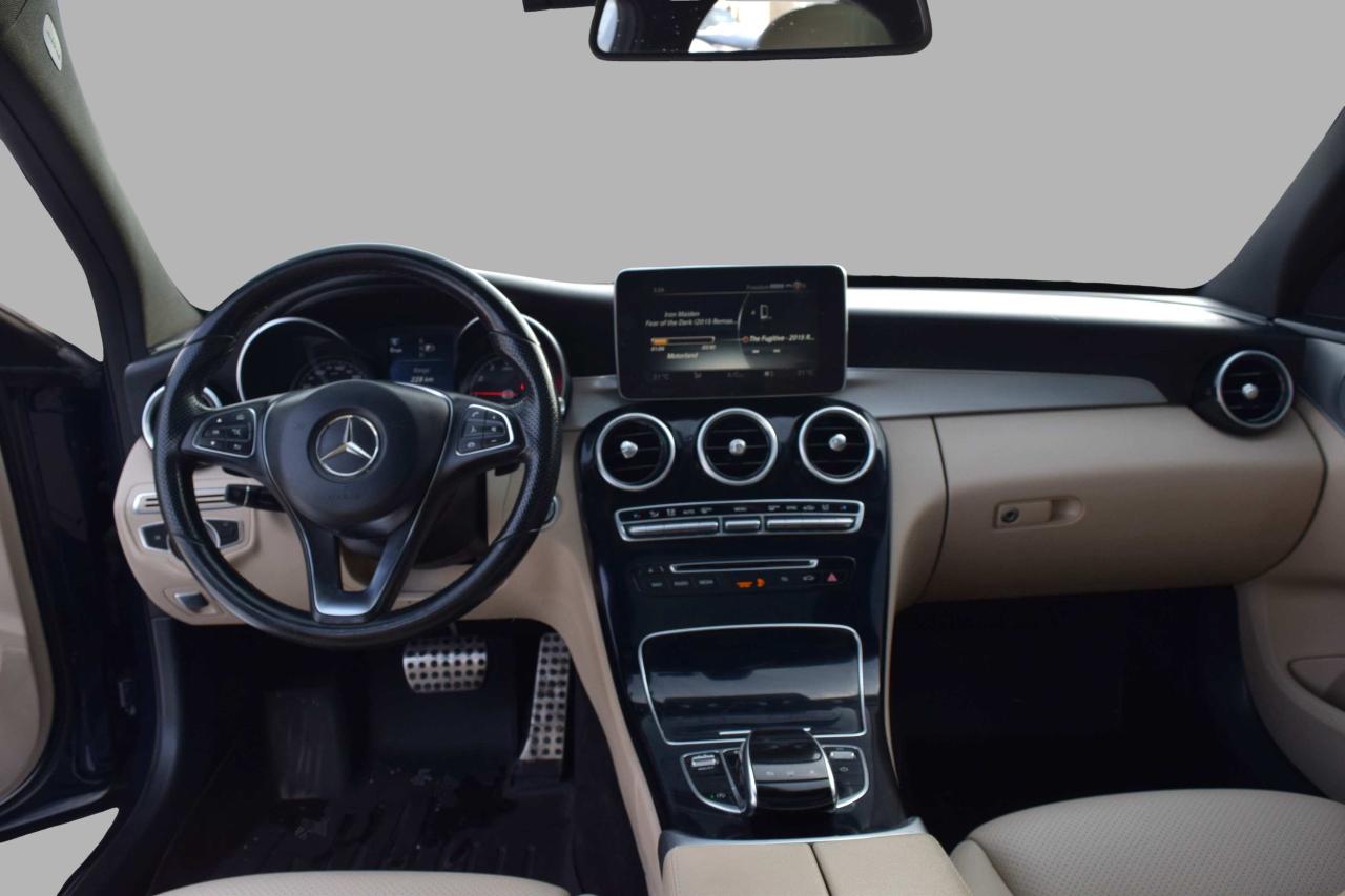2015 Mercedes-Benz C-Class C300 4MATIC AMG Sport Pkg Navi Panoramic Sunroof Photo