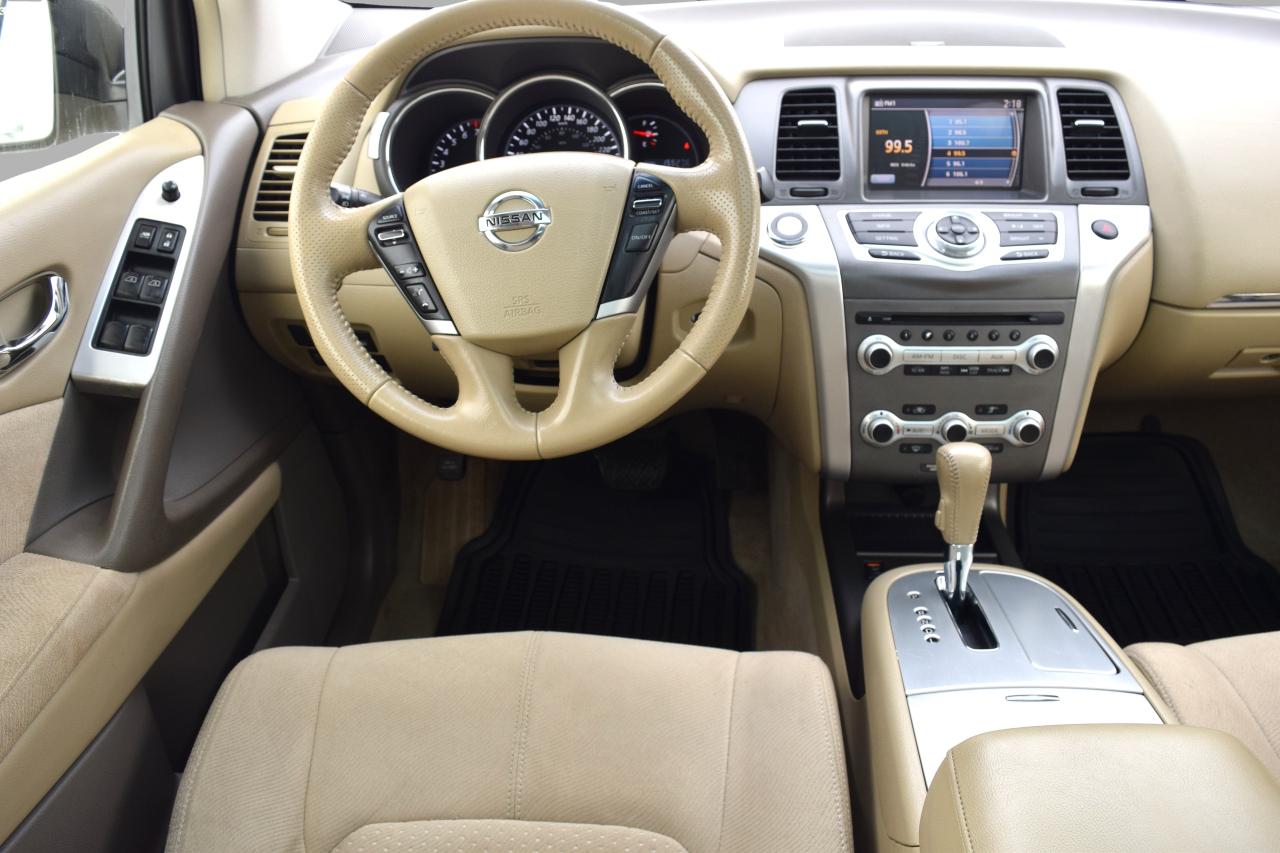 2014 Nissan Murano SV AWD PANORAMIC SUNROOF NAVIGATION Photo