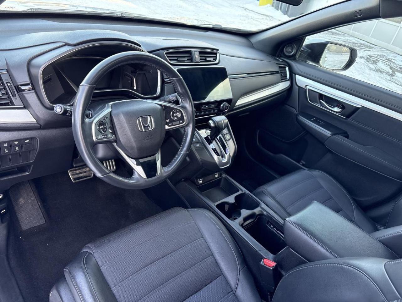 2020 Honda CR-V Sport AWD Brand New Tires Installed! Photo