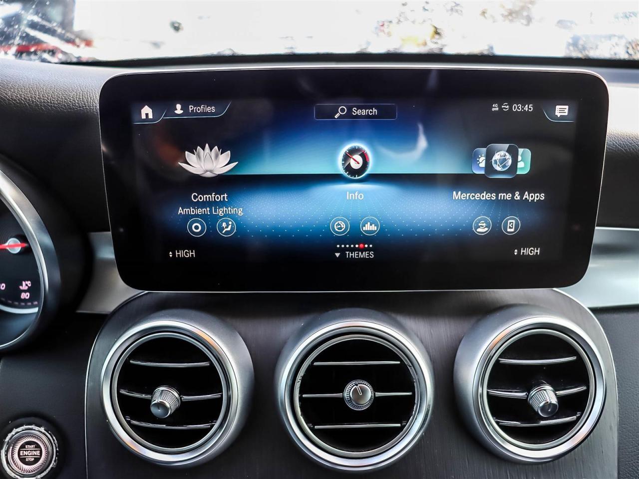 2021 Mercedes-Benz GLC GLC 300 Photo