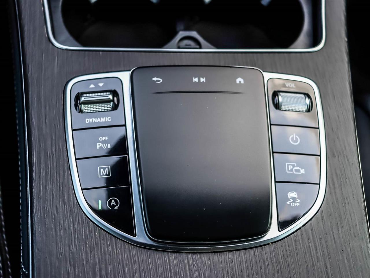 2021 Mercedes-Benz GLC GLC 300 Photo