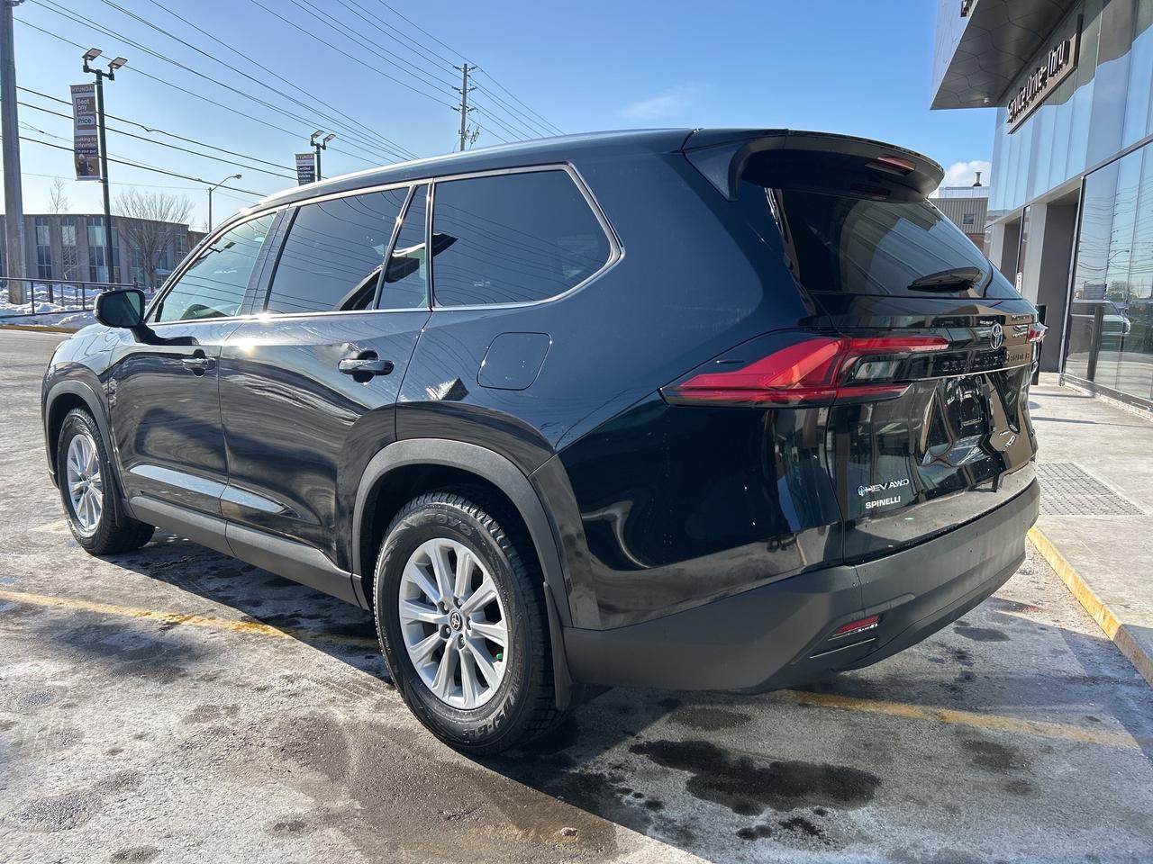 2024 Toyota Grand Highlander Hybrid XLE AWD   CLEAN CARFAX   ONE OWNER Photo