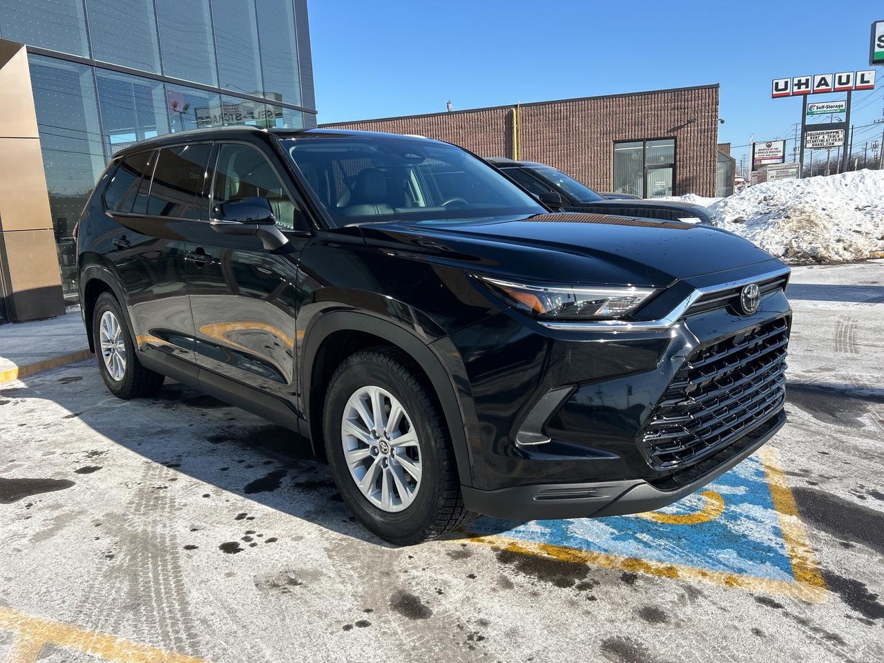 2024 Toyota Grand Highlander Hybrid XLE AWD   CLEAN CARFAX   ONE OWNER Photo