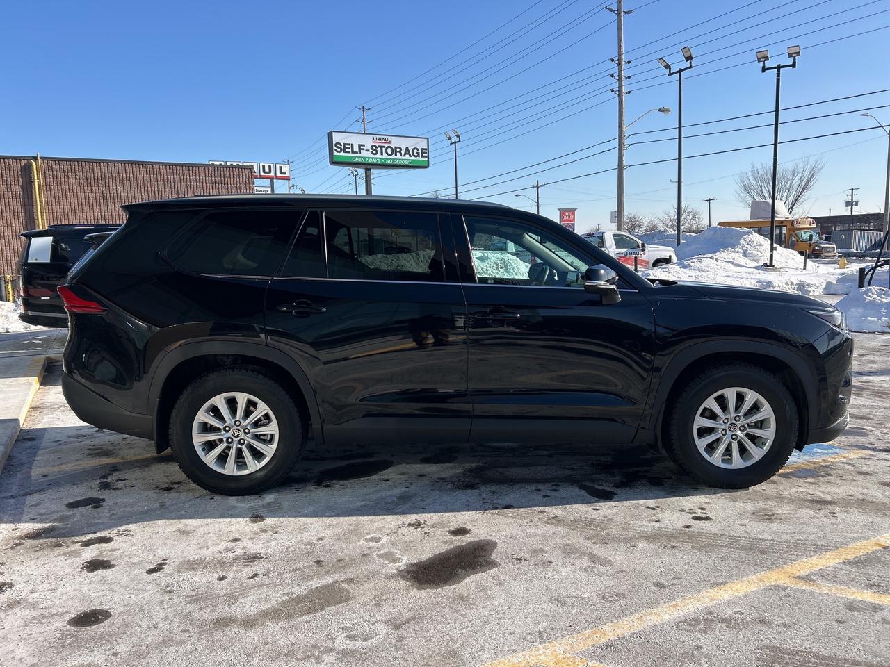 2024 Toyota Grand Highlander Hybrid XLE AWD   CLEAN CARFAX   ONE OWNER Photo