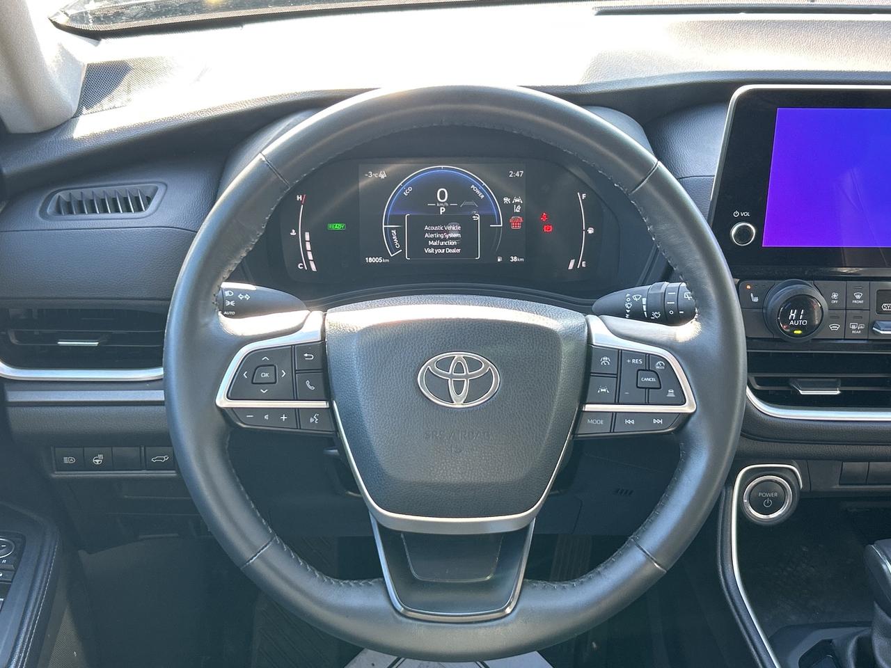 2024 Toyota Grand Highlander Hybrid XLE AWD   CLEAN CARFAX   ONE OWNER Photo