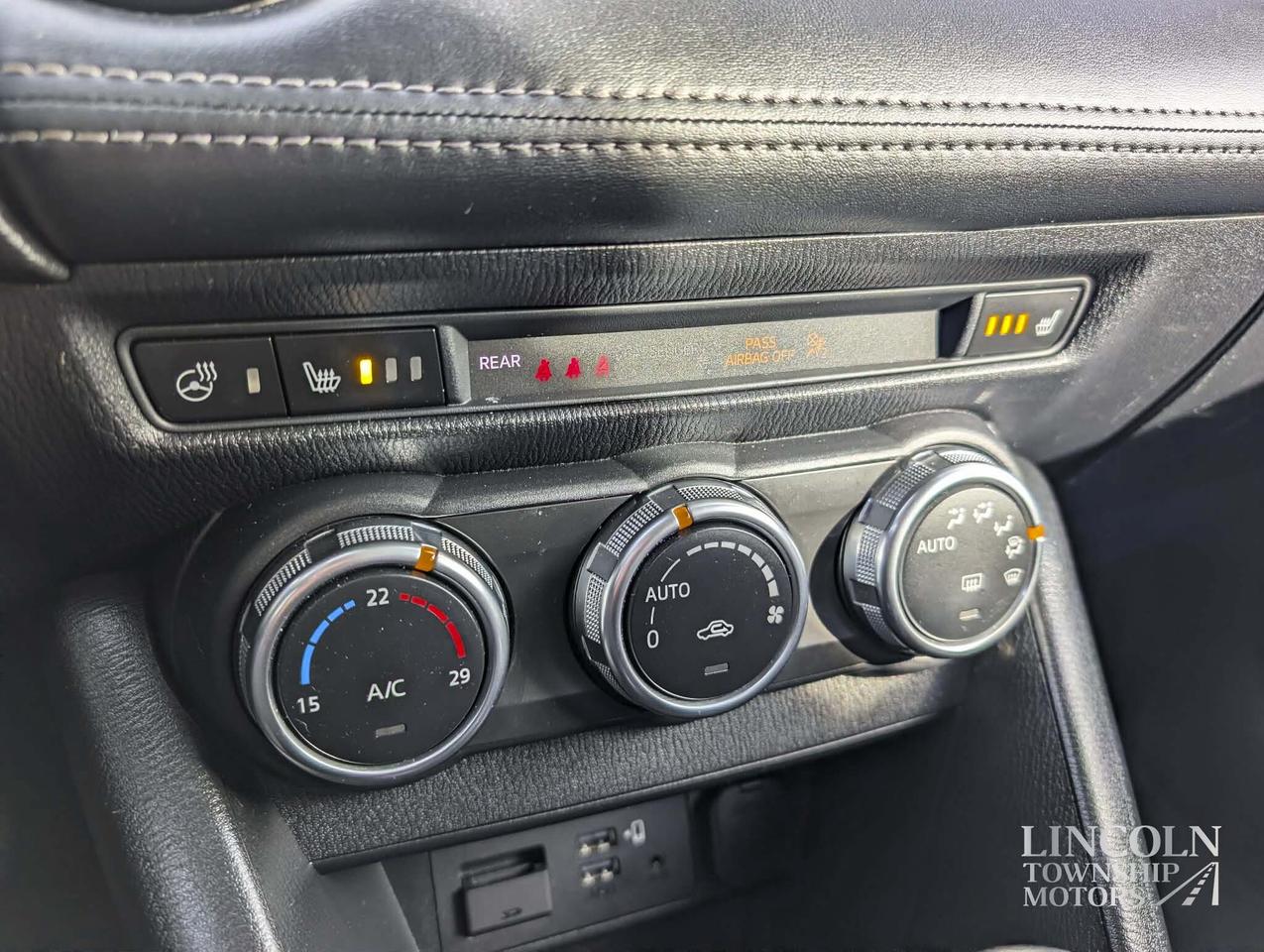 2022 Mazda CX-3 GS - AWD, CLEAN CARFAX, HEATED SEATS, BACKUP CAM Photo