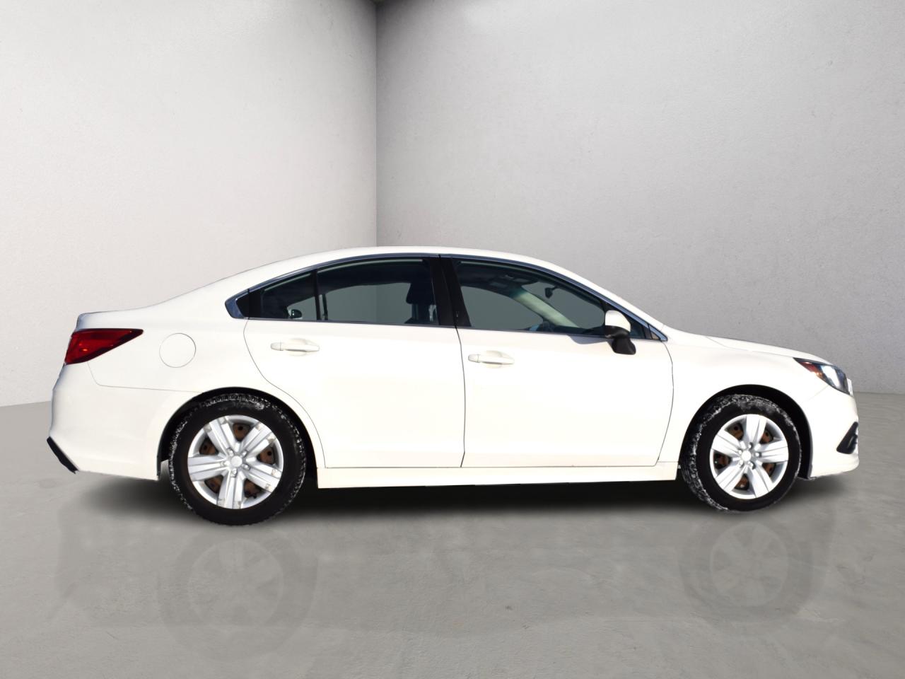 2018 Subaru Legacy 2.5i AWD Back Up Camera Photo4