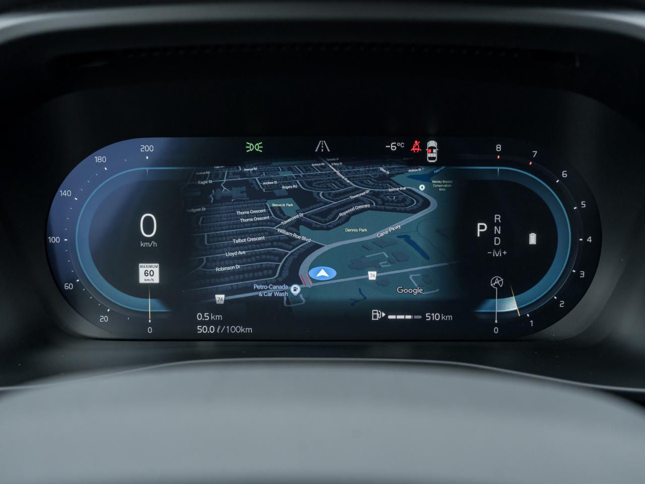 2025 Volvo XC40 B5 AWD Core Bright Theme  CPO FIN RATE 3.49%*-4%* Photo