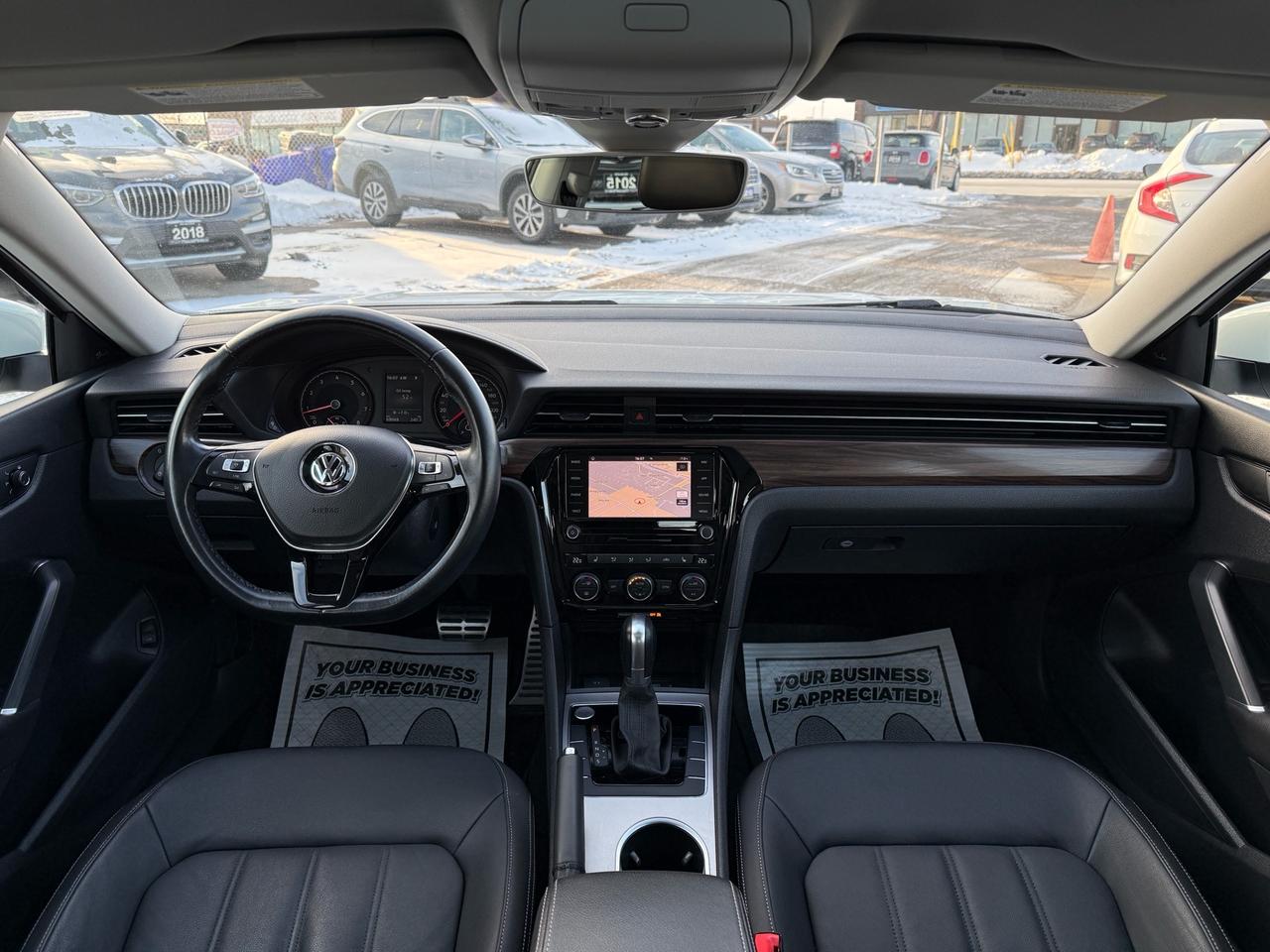 2020 Volkswagen Passat Execline R-Line  ACCIDENT FREE 1-OWNER MINT Photo