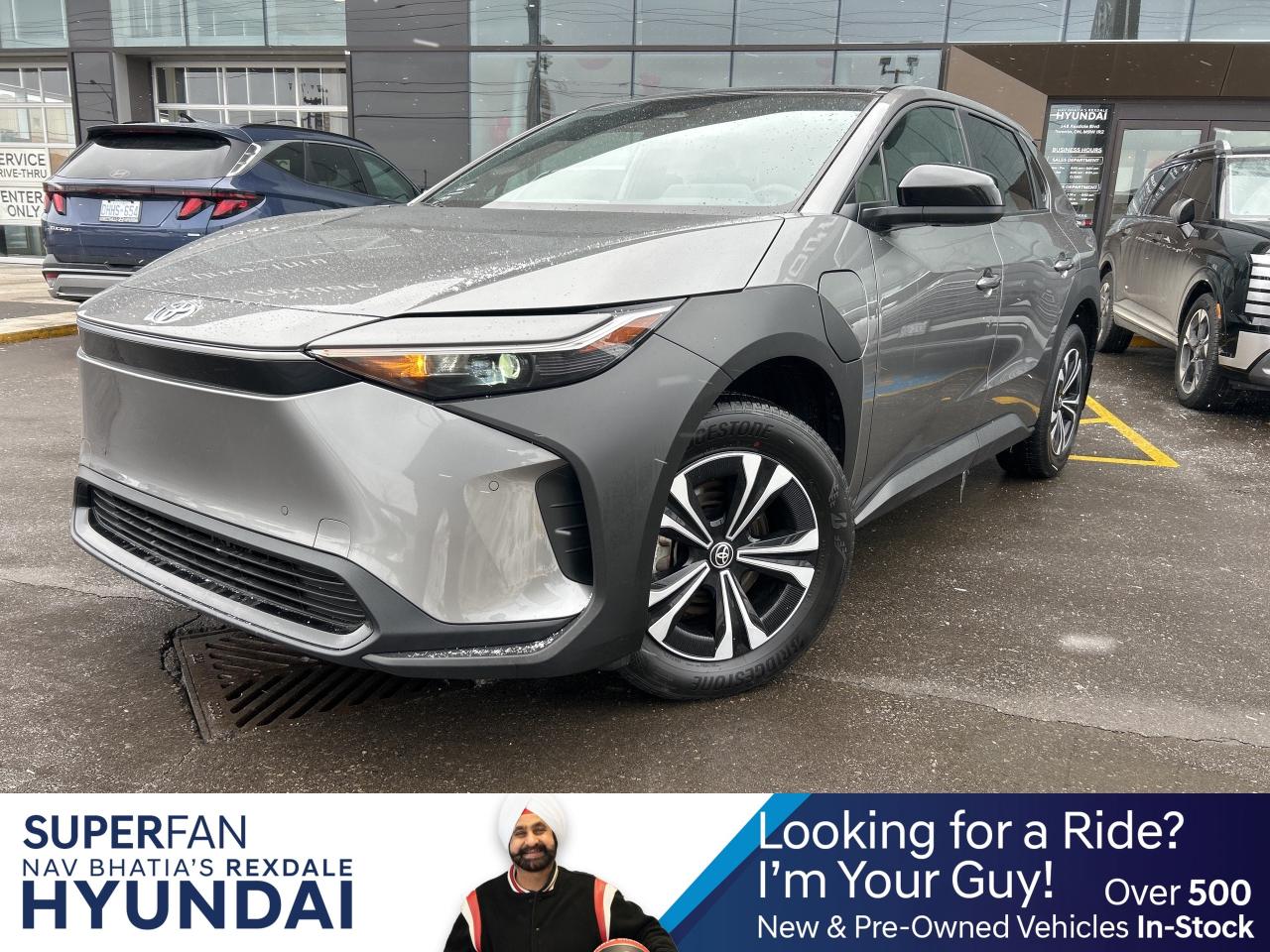 2024 Toyota bZ4X XLE AWD   CLEAN CARFAX   ONE OWNER Photo0