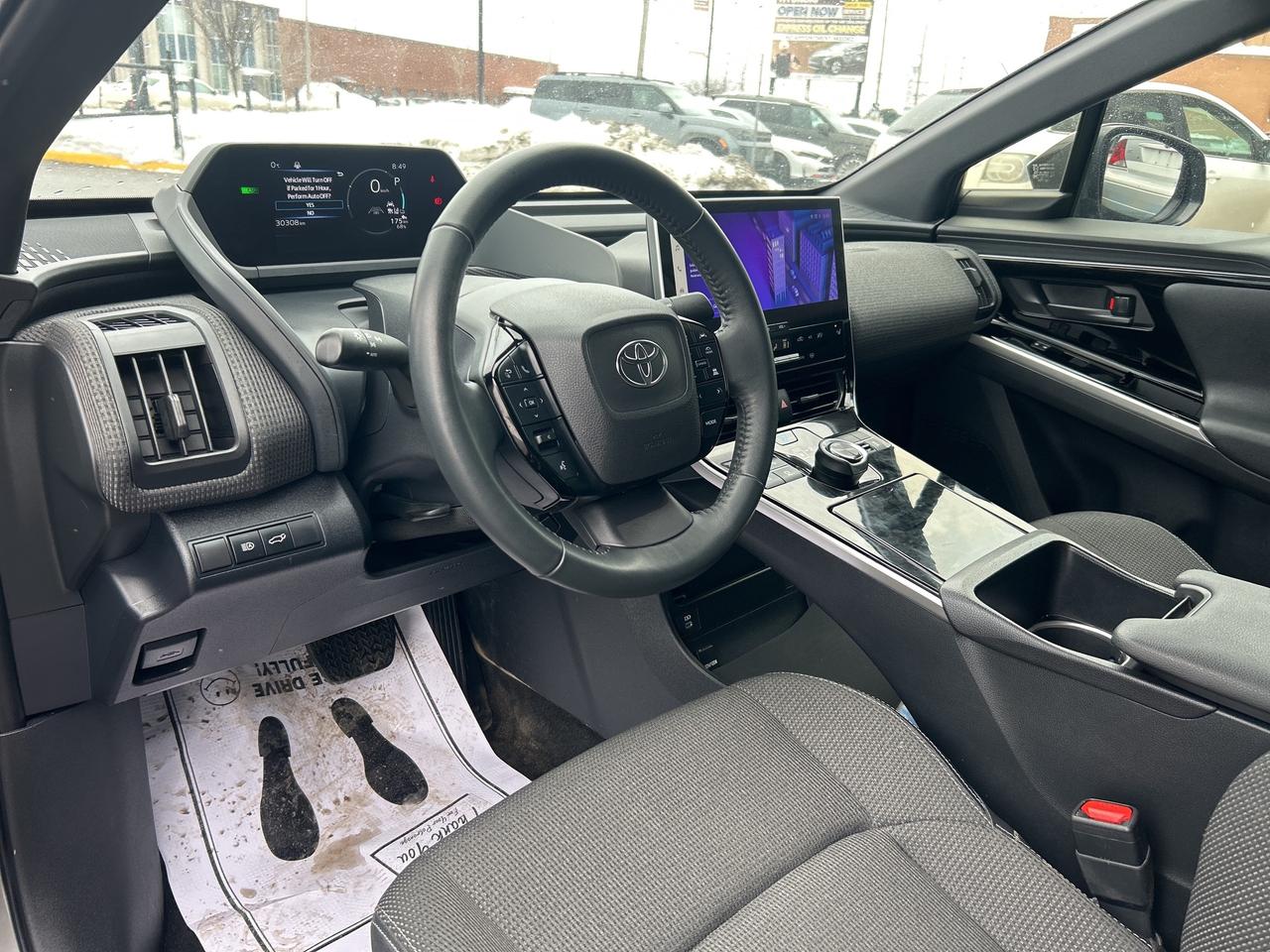2024 Toyota bZ4X XLE AWD   CLEAN CARFAX   ONE OWNER Photo