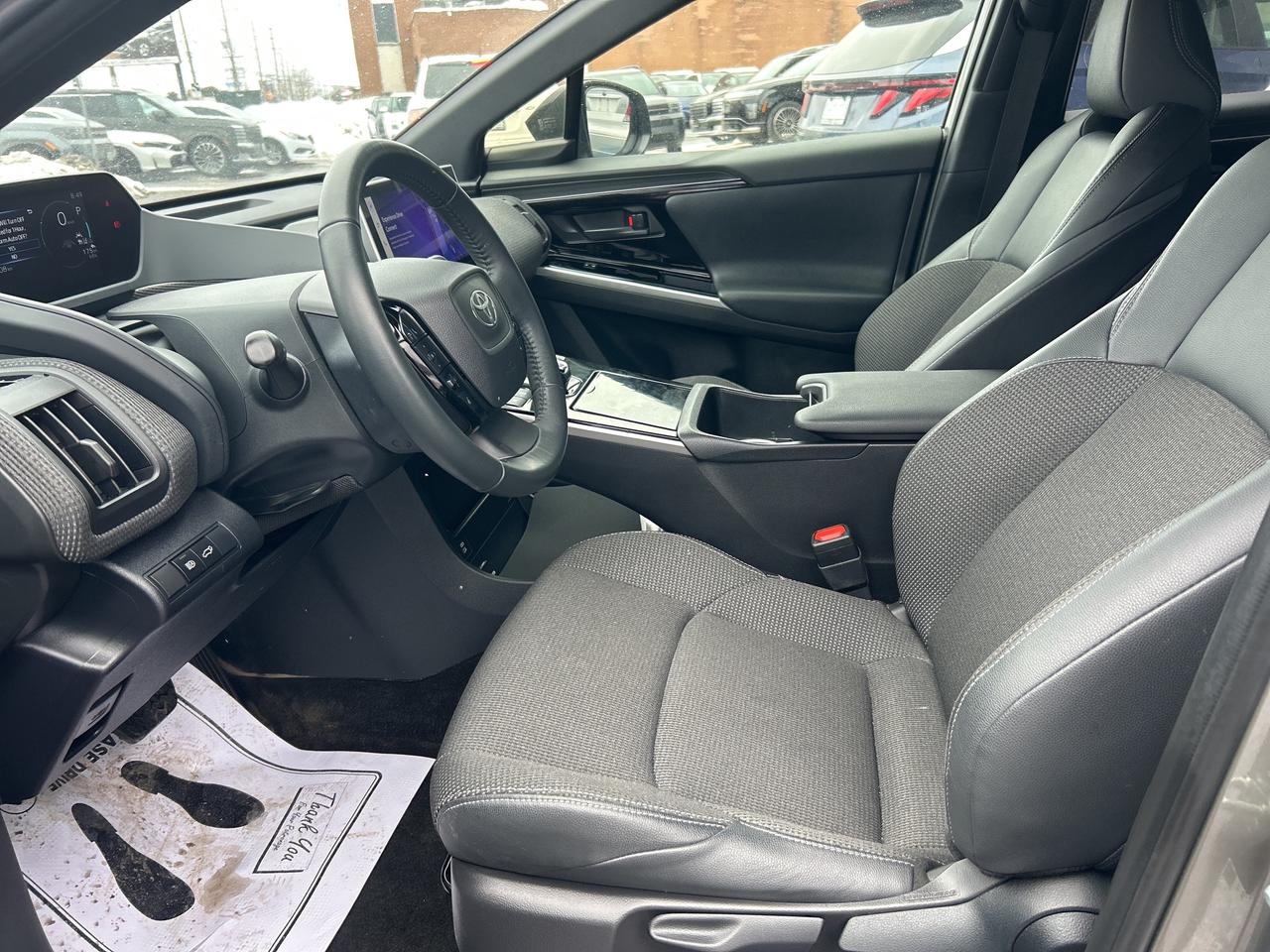 2024 Toyota bZ4X XLE AWD   CLEAN CARFAX   ONE OWNER Photo