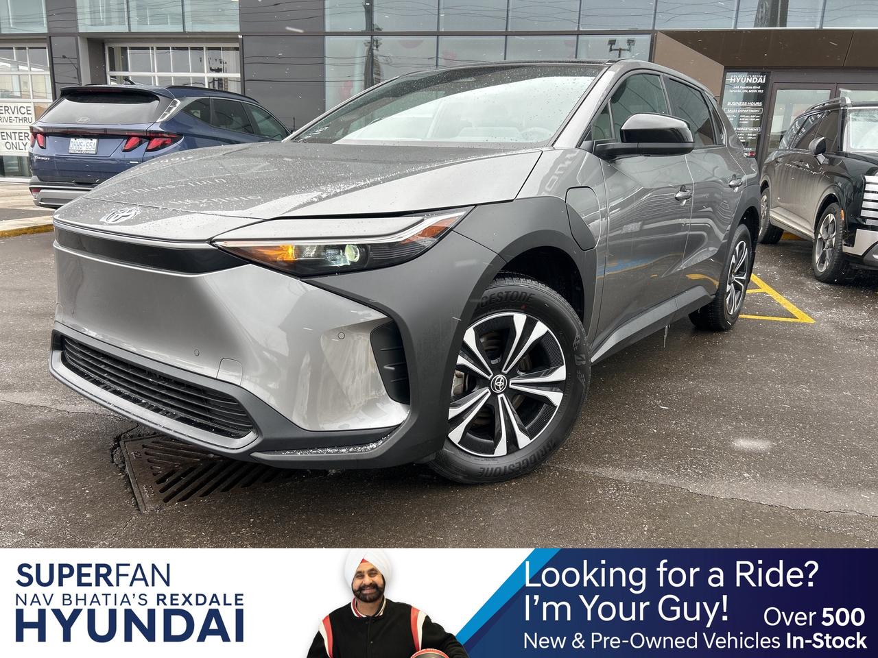 2024 Toyota bZ4X XLE AWD   CLEAN CARFAX   ONE OWNER Photo