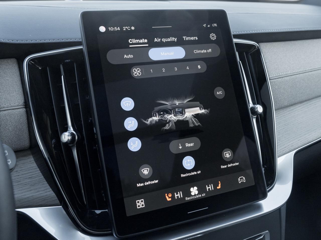 2025 Volvo XC90 2025.5 B6 AWD Bright Theme 7-Seater  CARDAMOM  CPO Photo