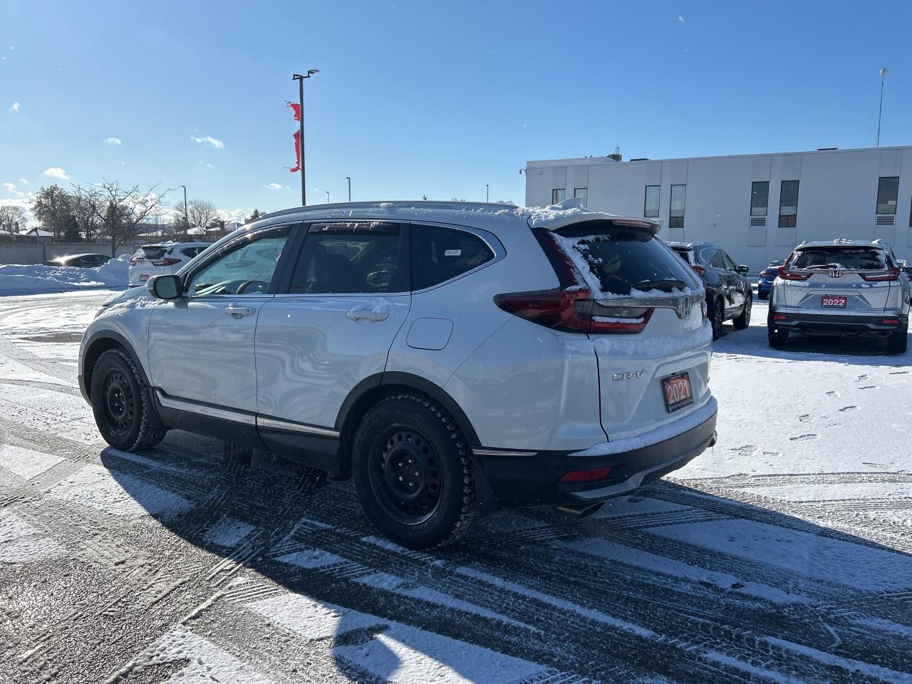 2021 Honda CR-V Touring Leather Navigation Sunroof 2 Sets of Tires Photo3