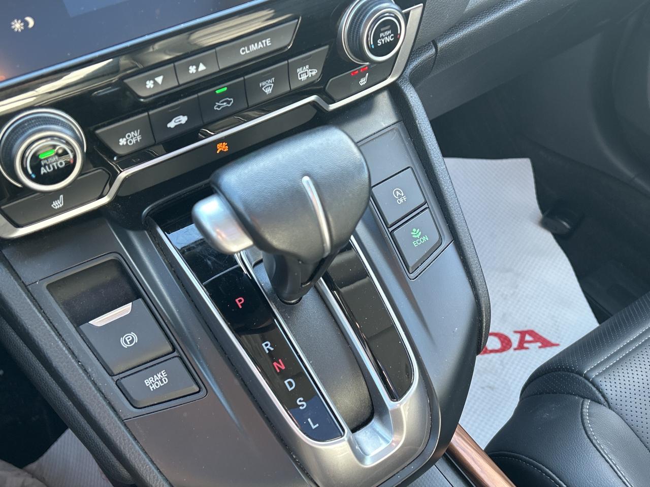 2021 Honda CR-V Touring Leather Navigation Sunroof 2 Sets of Tires Photo