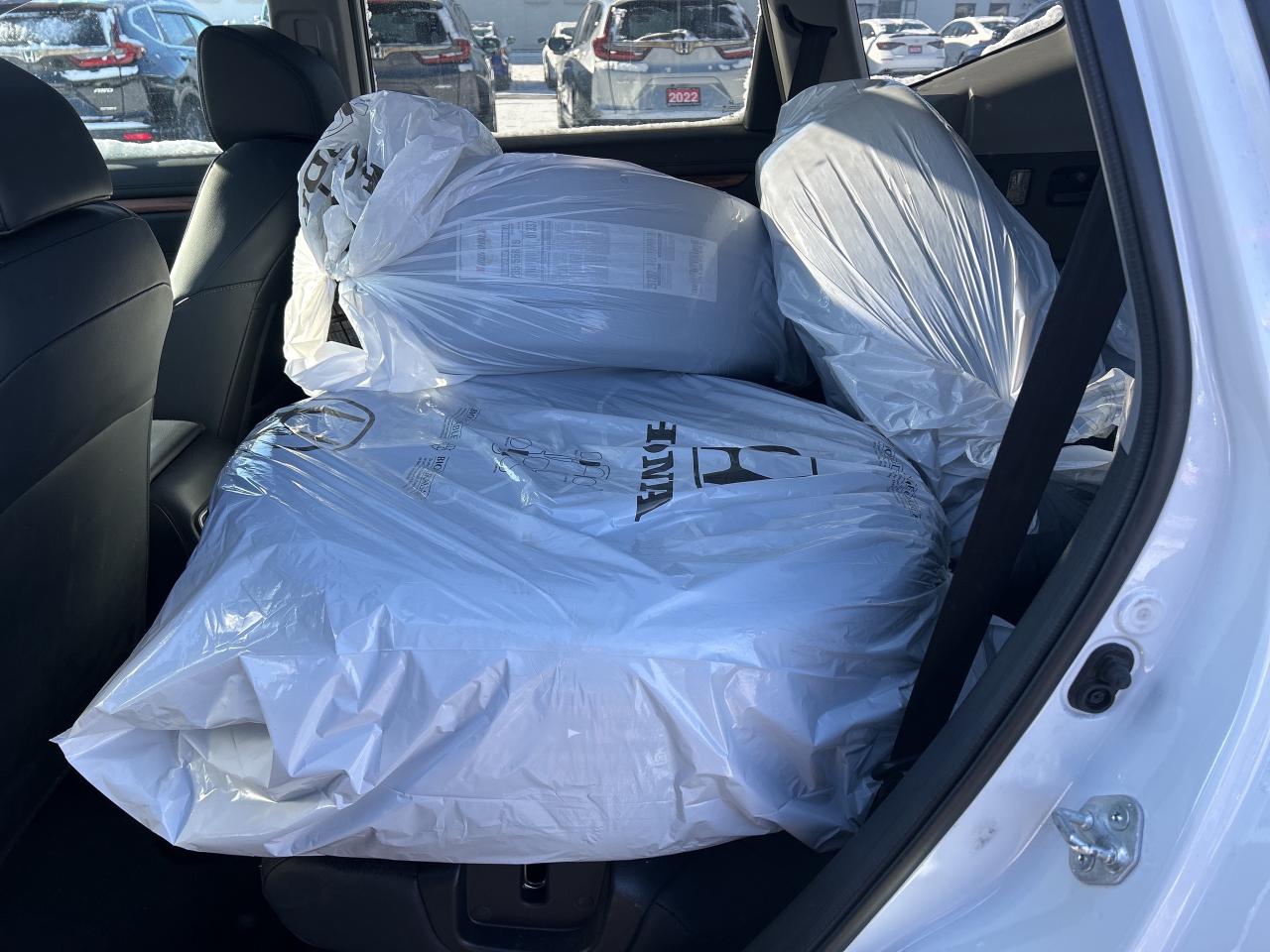 2021 Honda CR-V Touring Leather Navigation Sunroof 2 Sets of Tires Photo