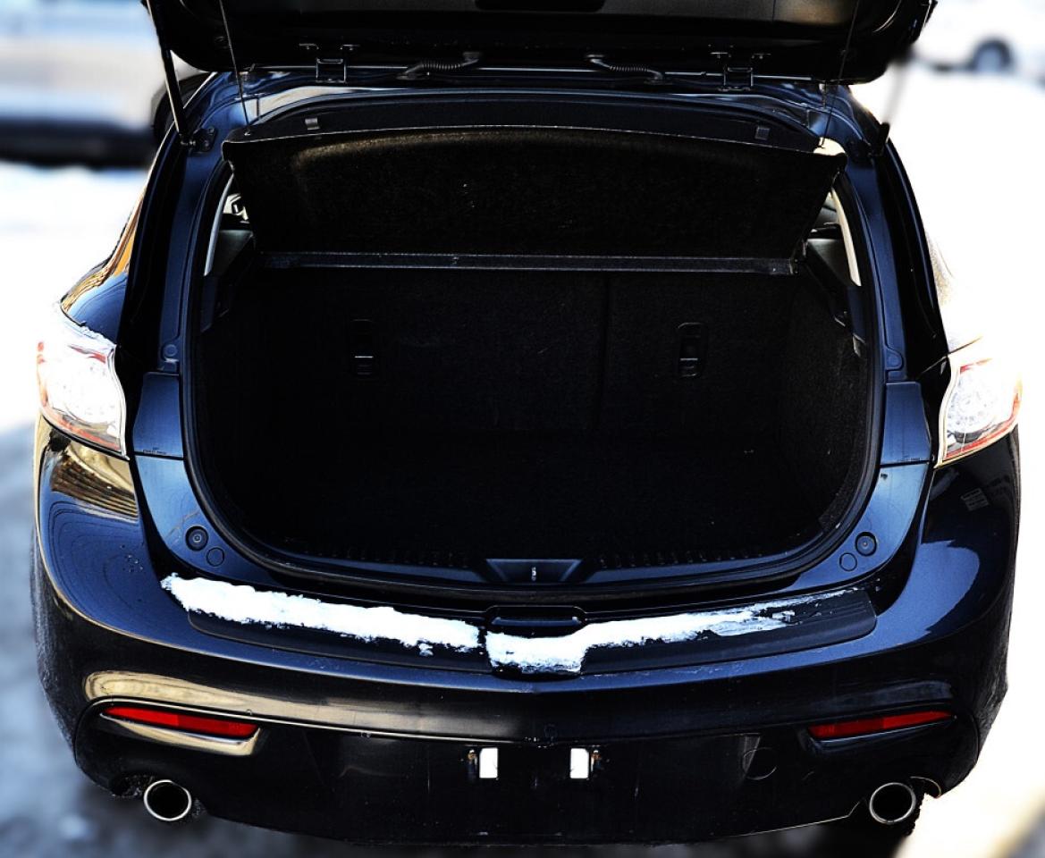 2012 Mazda MAZDA3 4dr Sedan AUTOMATIC GT Edition Photo