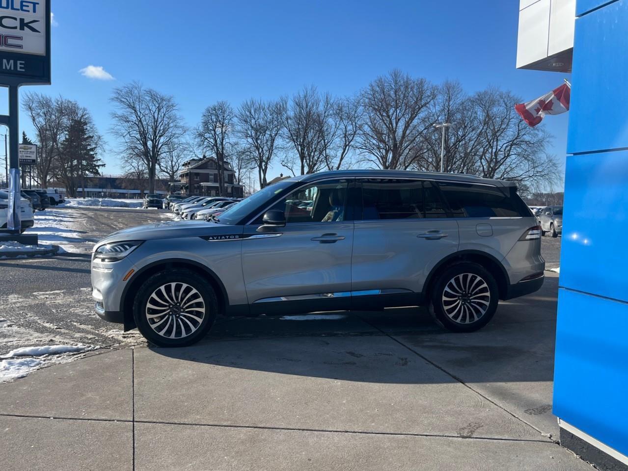 2023 Lincoln Aviator RESERVE PREMIUM FIT AND FINISH Photo