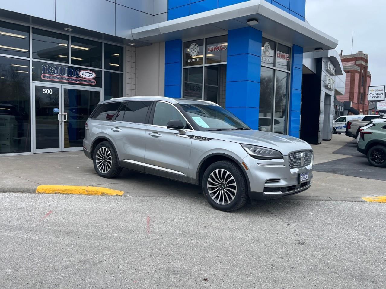 2023 Lincoln Aviator RESERVE PREMIUM FIT AND FINISH Photo