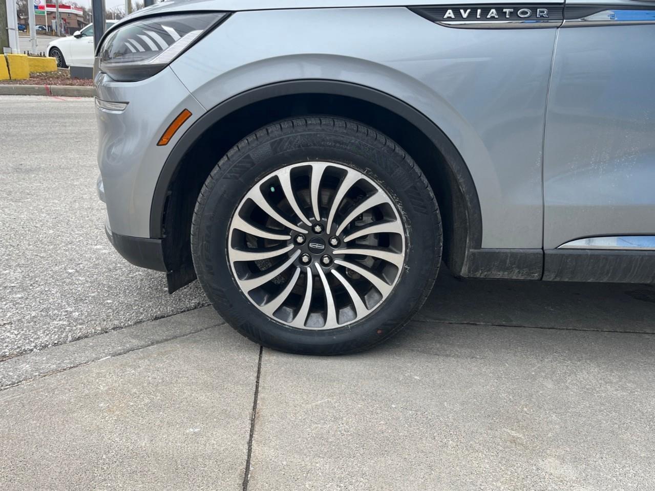 2023 Lincoln Aviator RESERVE PREMIUM FIT AND FINISH Photo