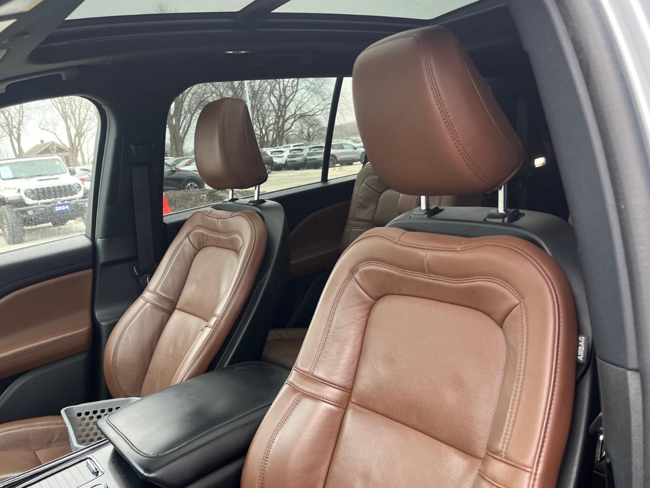 2023 Lincoln Aviator RESERVE PREMIUM FIT AND FINISH Photo