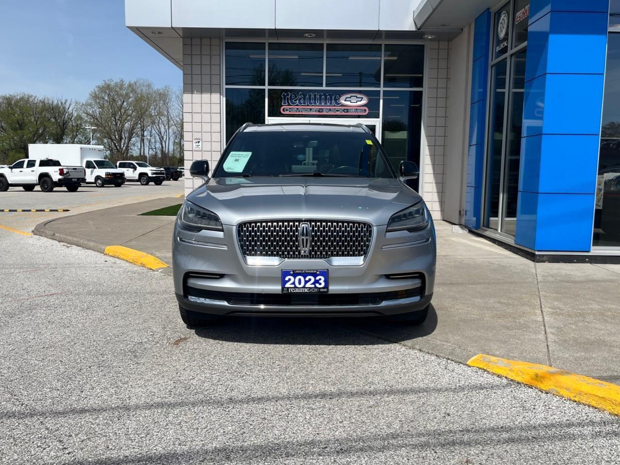 2023 Lincoln Aviator RESERVE PREMIUM FIT AND FINISH Photo