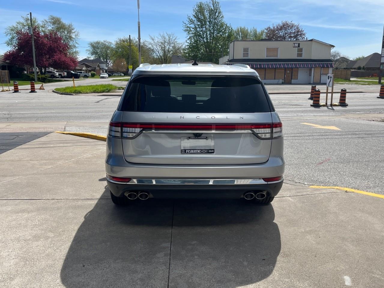2023 Lincoln Aviator RESERVE PREMIUM FIT AND FINISH Photo