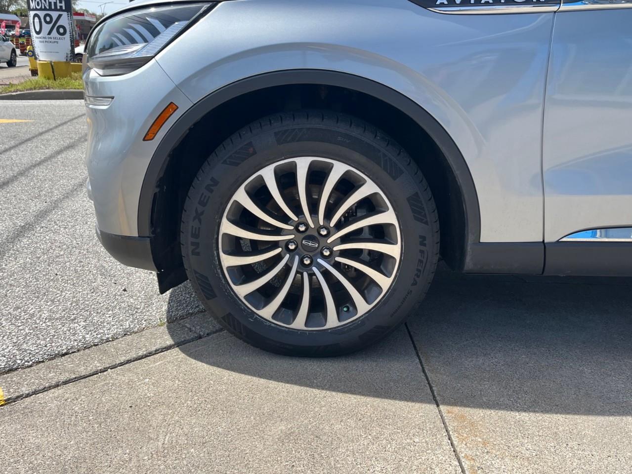 2023 Lincoln Aviator RESERVE PREMIUM FIT AND FINISH Photo