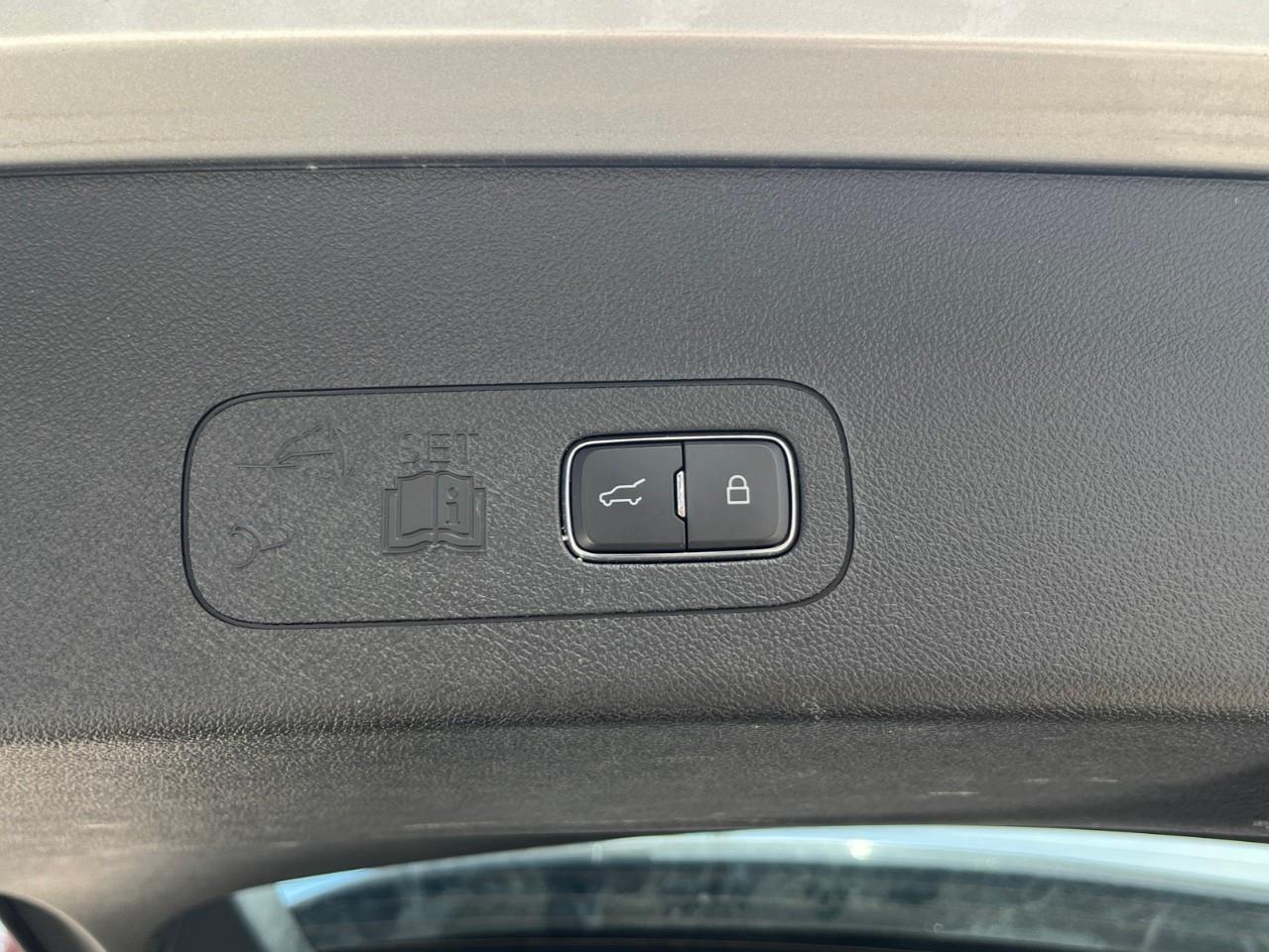 2023 Lincoln Aviator RESERVE PREMIUM FIT AND FINISH Photo