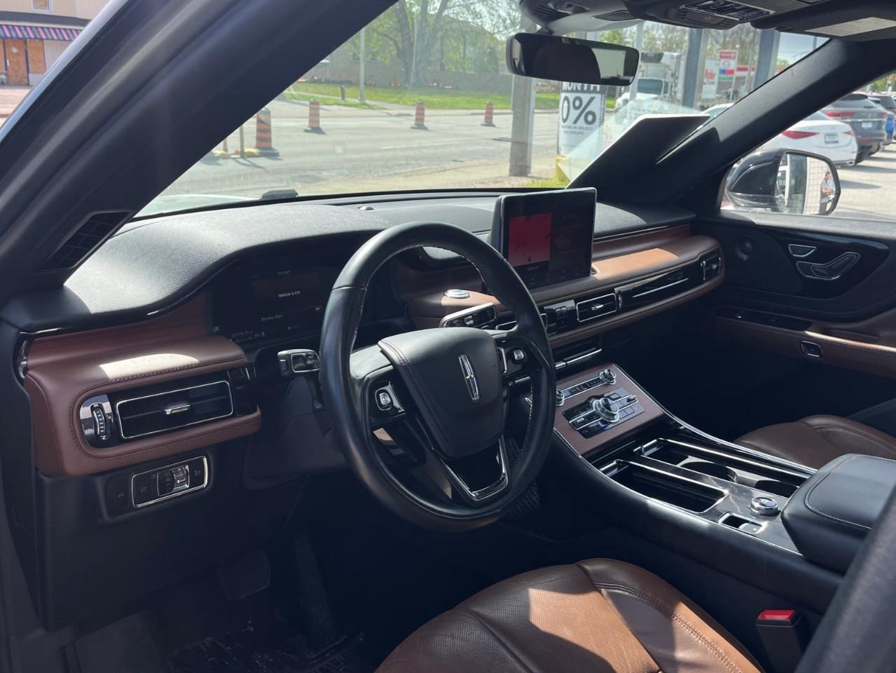 2023 Lincoln Aviator RESERVE PREMIUM FIT AND FINISH Photo