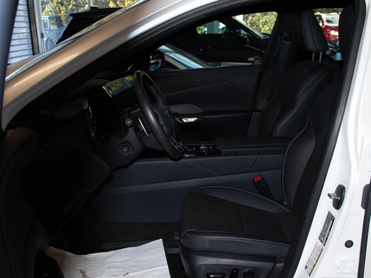 2023 Lexus RX 350H  Photo