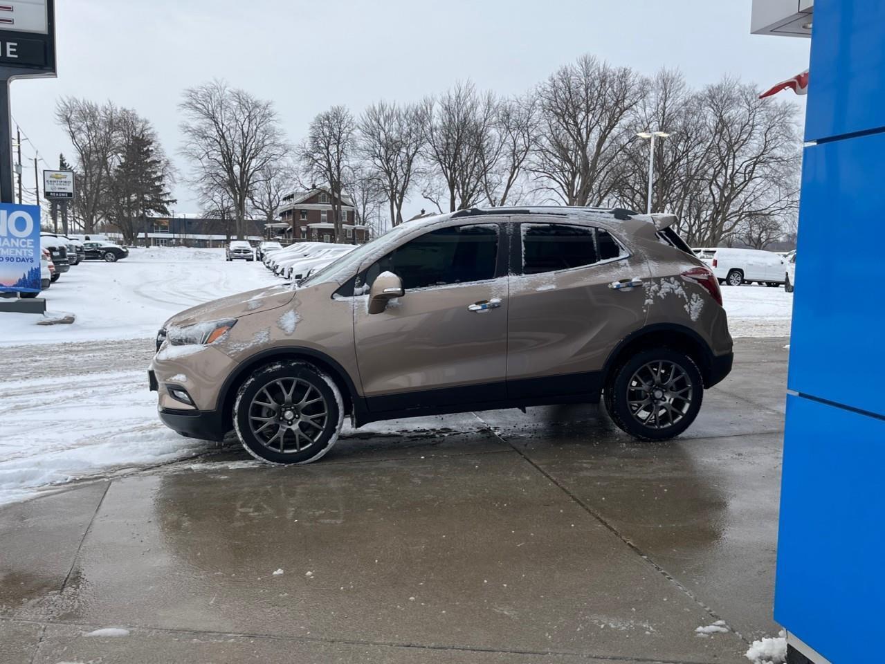 2018 Buick Encore Sport Touring LOCAL TRADE Photo