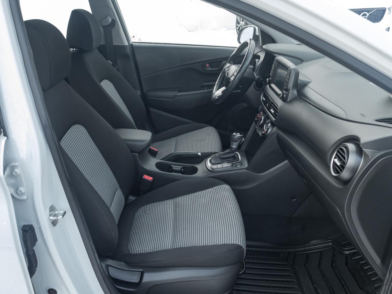 2020 Hyundai KONA 2.0L Preferred AWD   SAFETY CERTIFIED  NEW ARRIVAL Photo