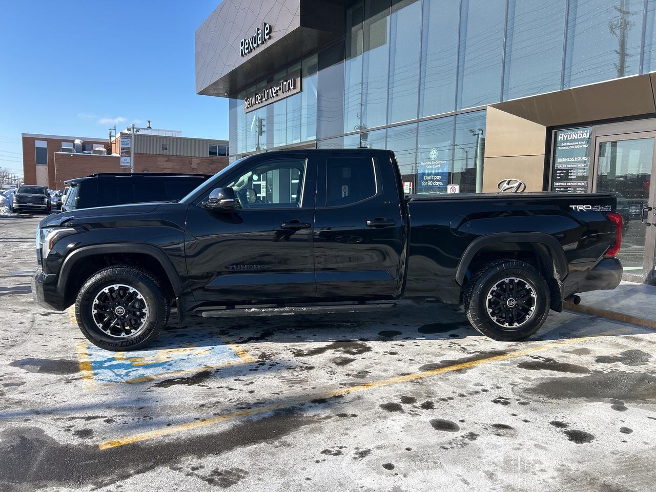2022 Toyota Tundra 4x4 Double Cab Sr Photo