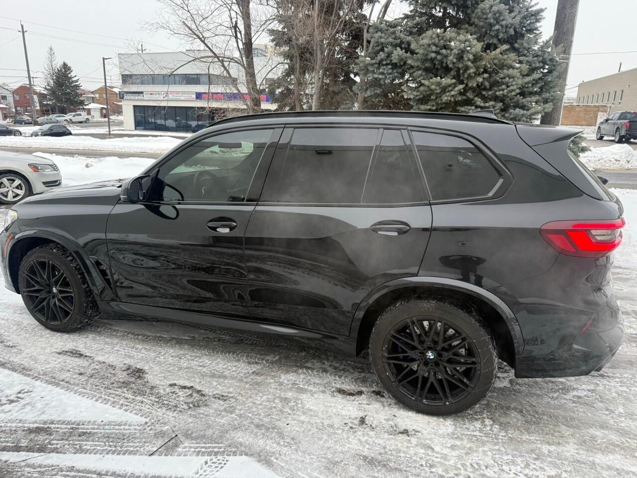 2021 BMW X5 M X5 M Competition Sports Activity Vehicle 2021X5M c Photo3