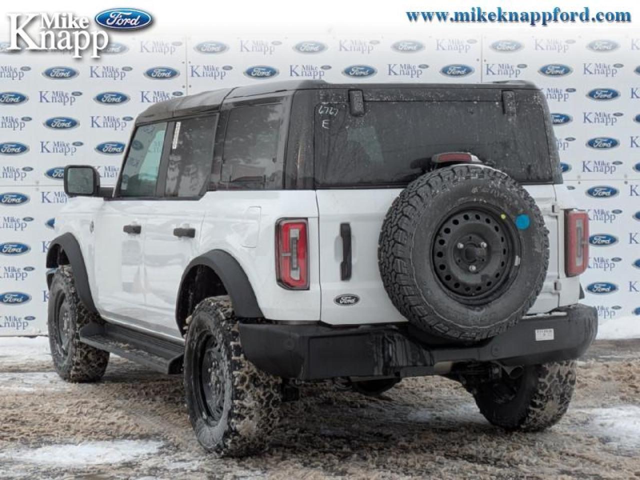 2026 Ford Bronco Outer Banks Photo