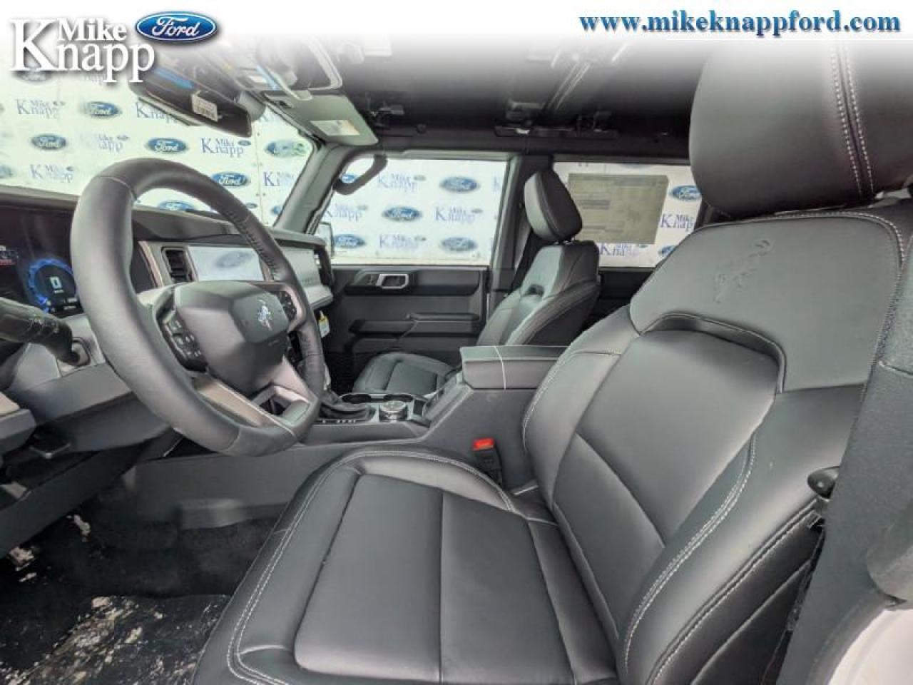 2026 Ford Bronco Outer Banks Photo